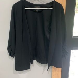 Black Worthington Business Casual Jacket with Scrunched Sleeves